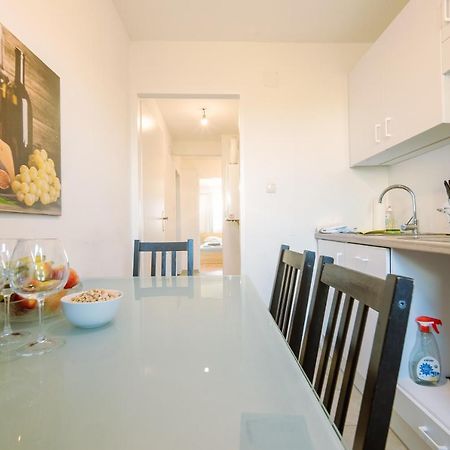 Perfect For Long Term Stay, Two Min To Hauptbahnhof, 18 Bécs Kültér fotó