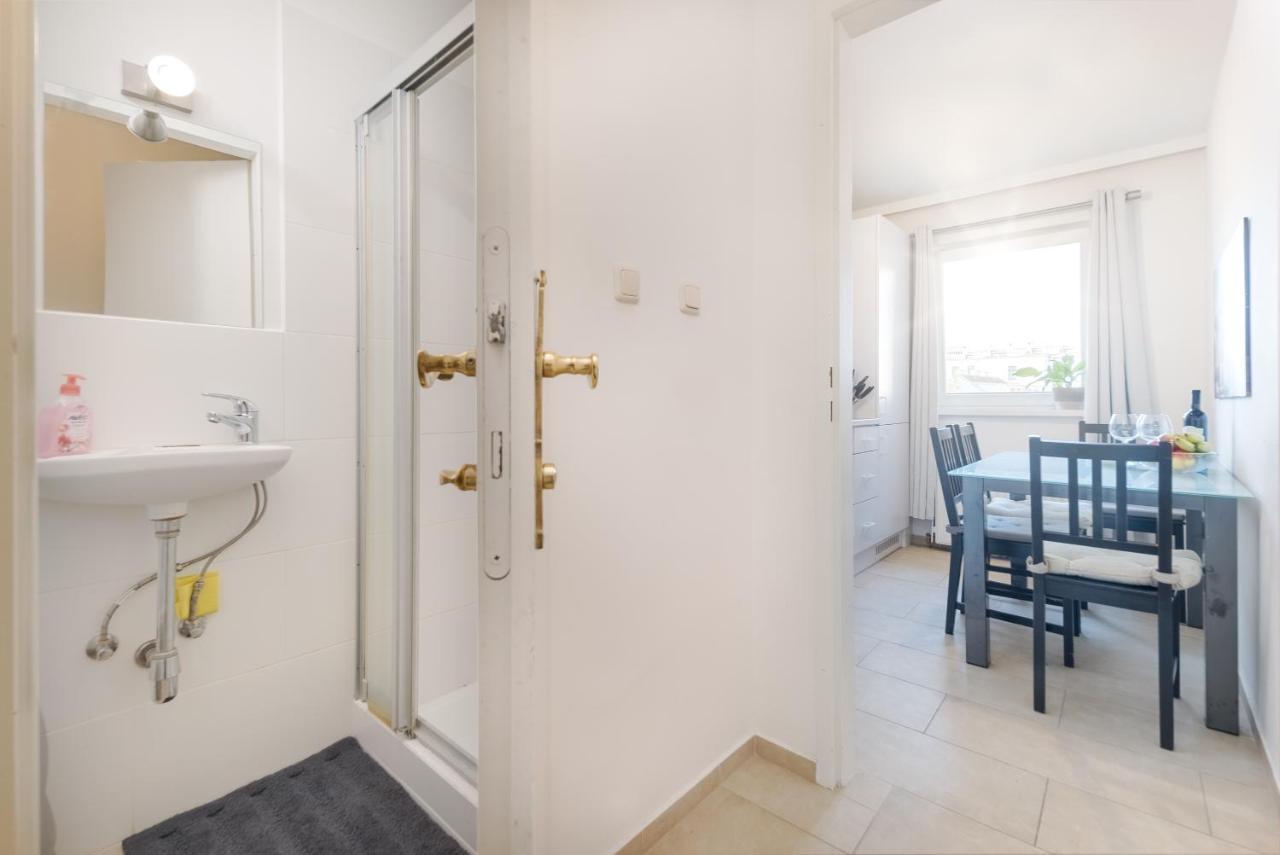 Perfect For Long Term Stay, Two Min To Hauptbahnhof, 18 Bécs Kültér fotó